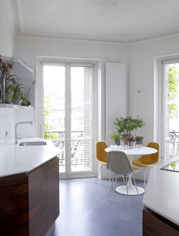 Plano de casa triangular con diseño de interiores | Construye Hogar