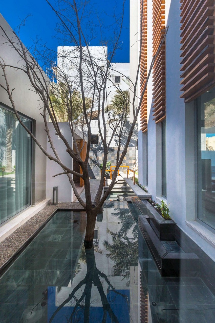 Planos de casa de tres pisos moderna | Construye Hogar