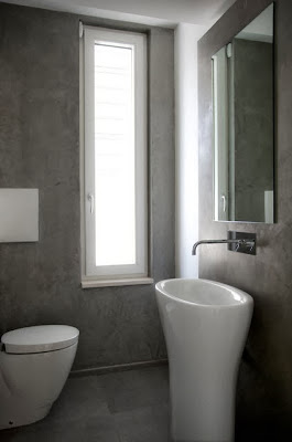 Diseño de cuarto de baño en casa que de bajo consumo energético 