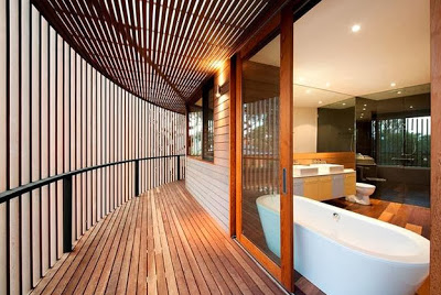 Diseño de cuarto de baño en casa de madera 