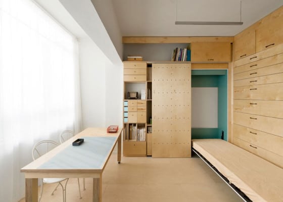 Diseño de módulo para mini apartamento con escritorio