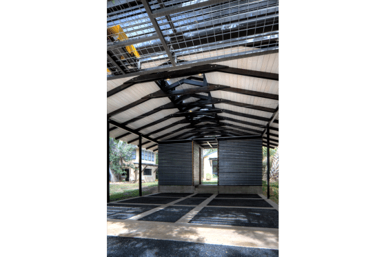 Diseño de garage / cochera en exteriores de casa