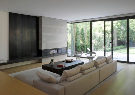 Diseño de interiores de sala moderna con chimenea