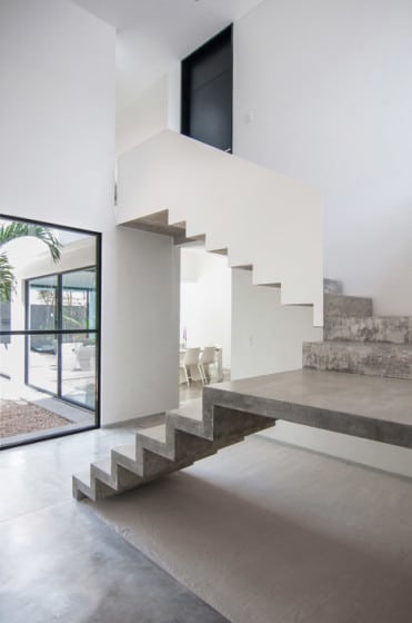 Diseño de escaleras minimalistas