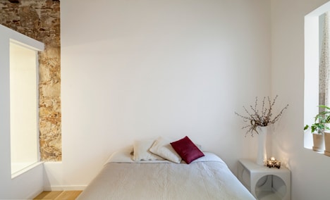 Diseño de dormitorio de apartamento minimalista