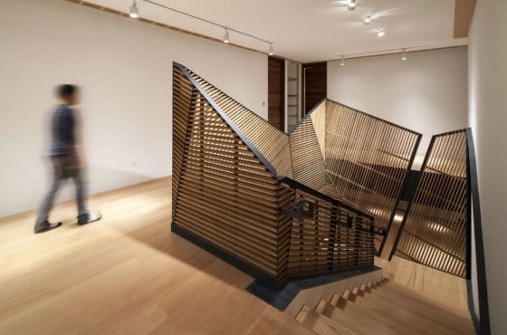 Diseño de barandas de escalera de madera y  hierro