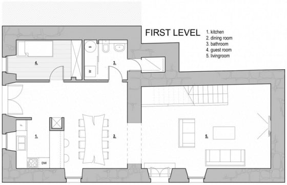 Plano de casa de piedra de tres pisos pequeña