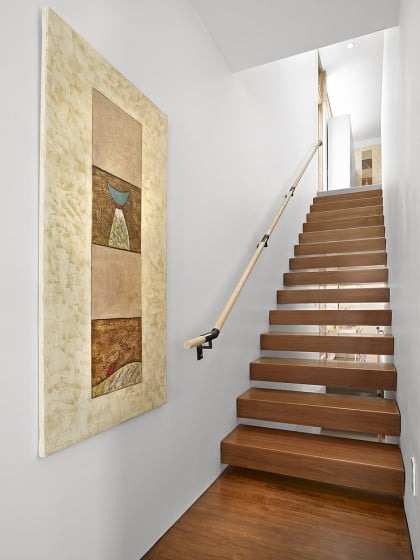 Diseño de escaleras  entres dos paredes
